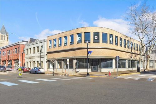 200 N Highland Ave, East Liberty, PA, 15206-3054 | Card Image