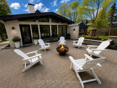 64 Joseph Street, Muskoka Lakes, ON, P0B1J0 | Card Image