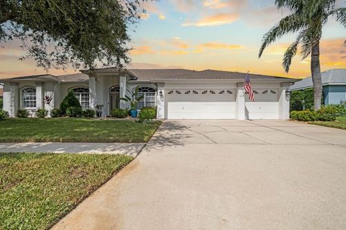 3607 Gaviota Dr, SUN CITY CENTER, FL, 33573-6710 | Card Image
