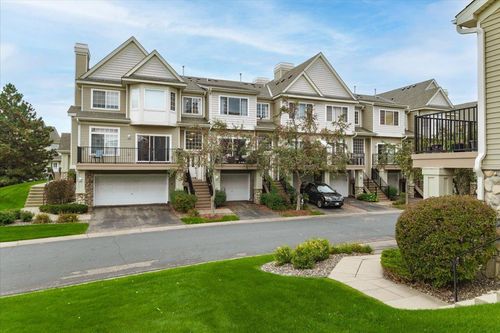 2418 Eagle Trace Ln, Woodbury, MN, 55129-4283 | Card Image