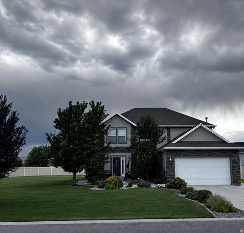 136 Harvest Ln, Grantsville, UT, 84029-8045 | Card Image