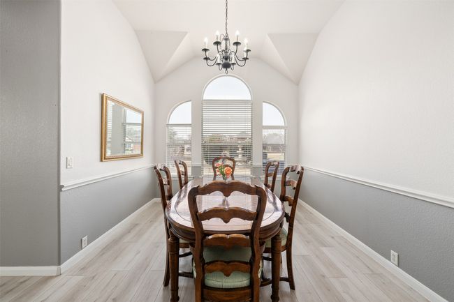 1801 Rim Rock Trl, House other with 3 bedrooms, 2 bathrooms and null parking in Mansfield TX | Image 10