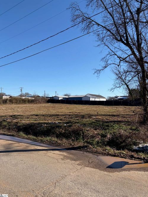 5 Lewis Street, Greenville, SC, 29611 | Card Image