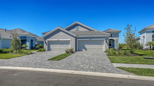 2114 Sylvester Palm Ln, BRADENTON, FL, 34212-4464 | Card Image