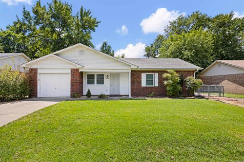1612 E L St, Russellville, AR, 72801-4351 | Card Image