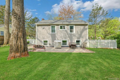 40 Sherwood Dr, Nanuet, NY, 10954-2524 | Card Image