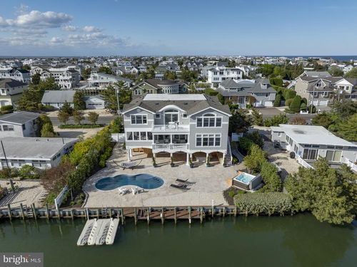 18 Panorama Dr, LONG BEACH TOWNSHIP, NJ, 08008-6150 | Card Image