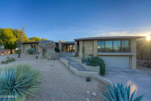 2003 Smoketree Dr, Carefree, AZ, 85377-4025 | Card Image