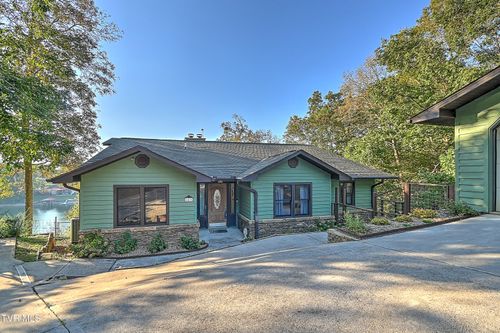 669 Summer Sound Rd, Piney Flats, TN, 37686-3311 | Card Image