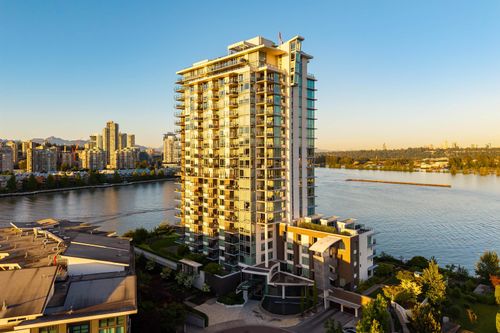1208-210 Salter St, New Westminster, BC, V3M0J9 | Card Image