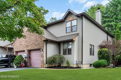 38-6-386 Oak Knoll Dr, Manalapan, NJ, 07726-3866 | Card Image