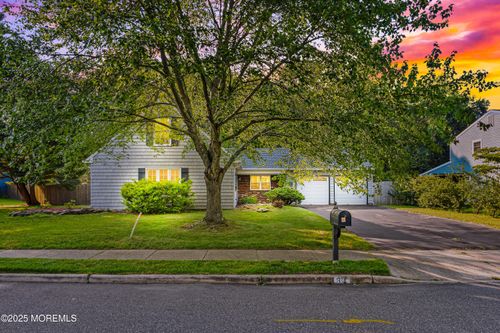 61 Berkshire Dr, Howell, NJ, 07731-2355 | Card Image