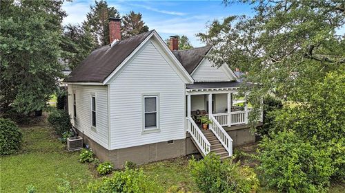2 N Broad St, Porterdale, GA, 30070-3300 | Card Image