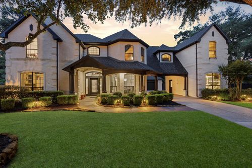 9059 Crighton Crossing Dr, Conroe, TX, 77302-3553 | Card Image