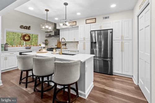 51 Five Crown Royal, Evesham, NJ, 08053-2839 | Card Image