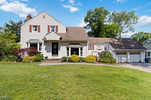 198 Lafayette Ave, Chatham Twp, NJ, 07928-1850 | Card Image