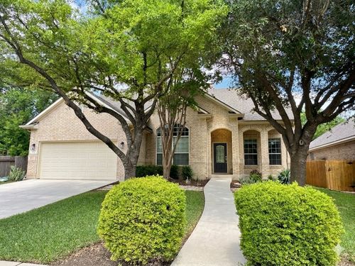 2915 Stonecreek Dr, Round Rock, TX, 78681-2195 | Card Image