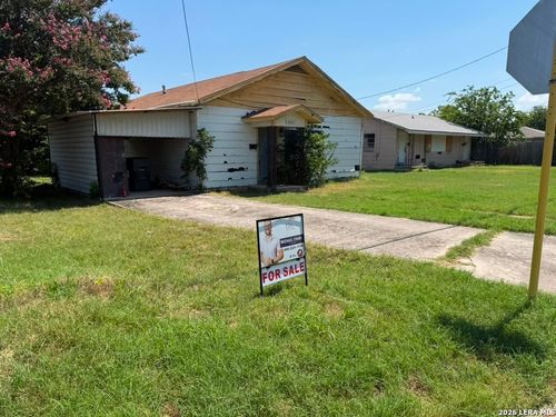207 W Anderson Ave, Killeen, TX, 76541-2433 | Card Image