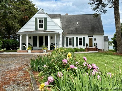 289 King Carter Ln, Weems, VA, 22576-2671 | Card Image