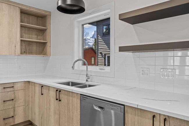 114 - 1330 1st Avenue, Townhouse with 4 bedrooms, 4 bathrooms and 2 parking in Canmore AB | Image 38