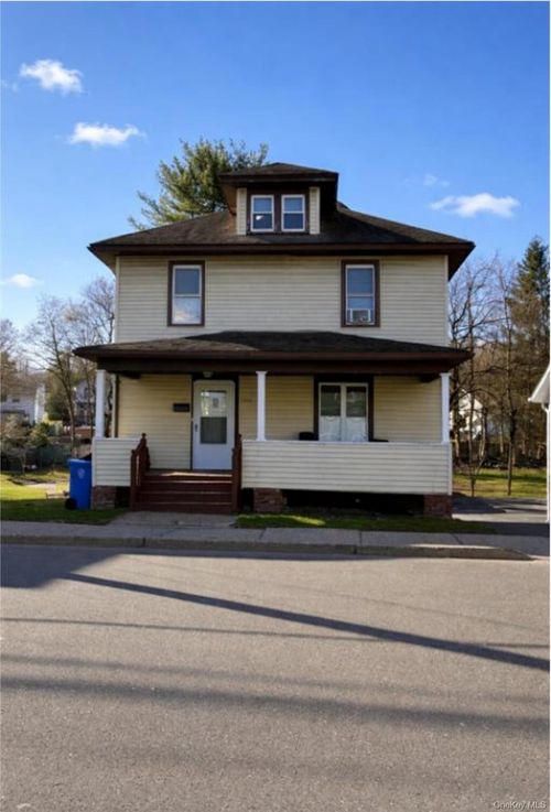 206 W Main St, Middletown, NY, 10940-1106 | Card Image