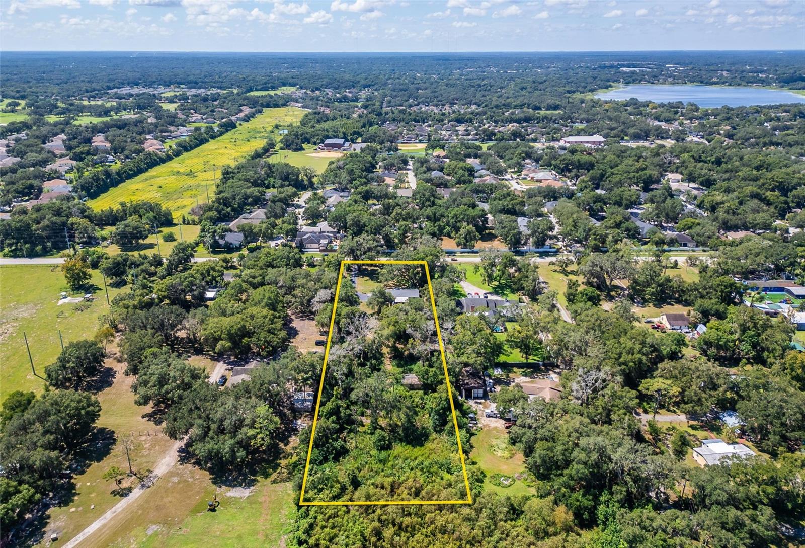 Sydney Rd, Dover, FL 33527