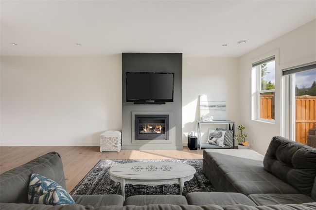 6517 Noblewood Pl, House other with 4 bedrooms, 3 bathrooms and 4 parking in Sooke BC | Image 4