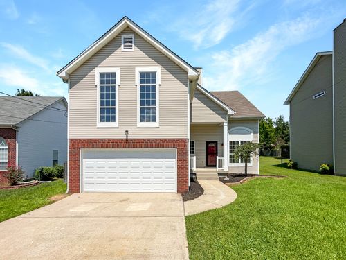 138 Waters Edge Ln, Hendersonville, TN, 37075-5081 | Card Image