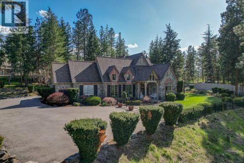 2957 Harvard Rd, Kelowna, BC, V1W4C2 | Card Image