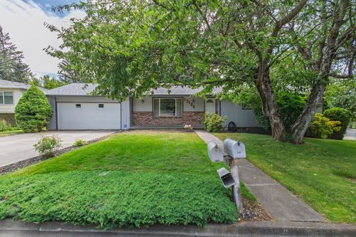 13104 E 28th Ave, Spokane Valley, WA, 99216 | Card Image