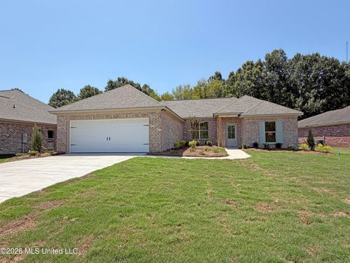 111 Newport Dr, Canton, MS, 39046-6039 | Card Image