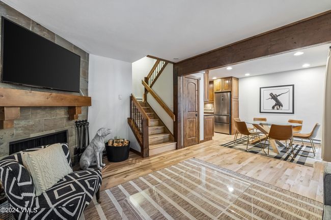 B4 - 4770 Bighorn Rd, Townhouse with 3 bedrooms, 3 bathrooms and 1 parking in Vail CO | Image 5