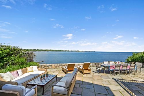 64 Ocean Dr E, Stamford, CT, 06902-8131 | Card Image