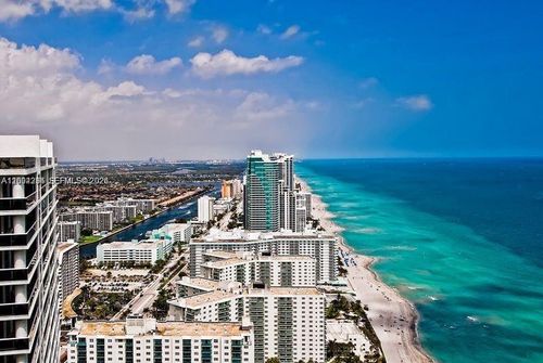 303-2200 E Hallandale Beach Blvd, Hallandale Beach, FL, 33009 | Card Image