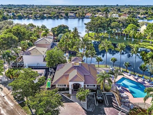 11240 Reveille Rd, Hollywood, FL, 33026-1340 | Card Image