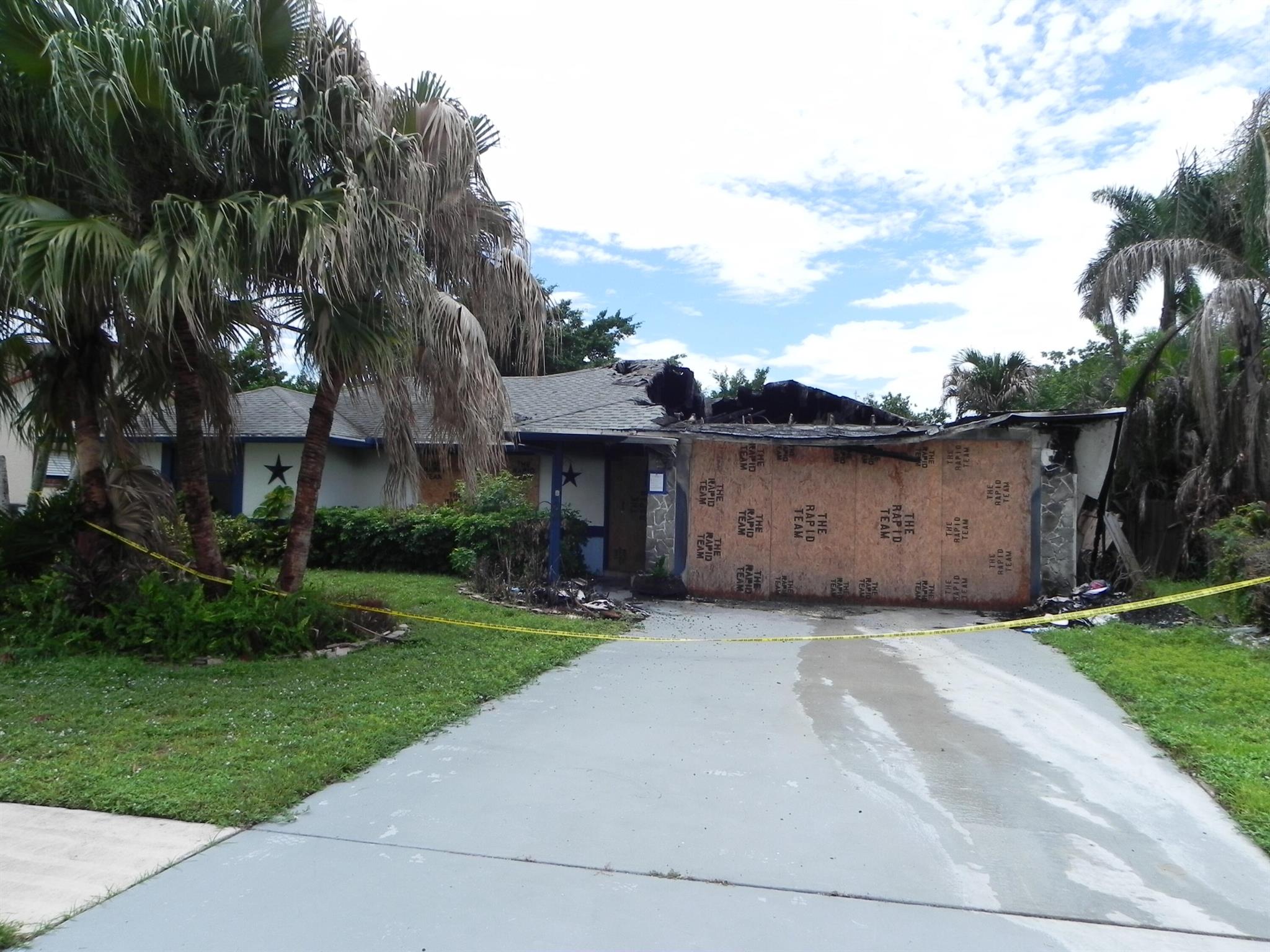Cambay Cir, Boynton Beach, FL 33437