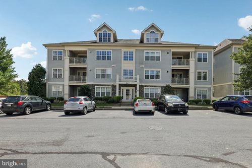 apt-t3-8807 Stone Ridge Cir, PIKESVILLE, MD, 21208-1069 | Card Image