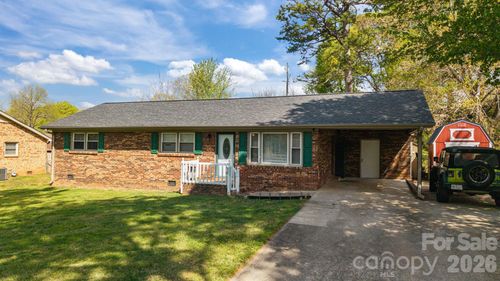 3942 Linwood Rd, Gastonia, NC, 28052-5050 | Card Image
