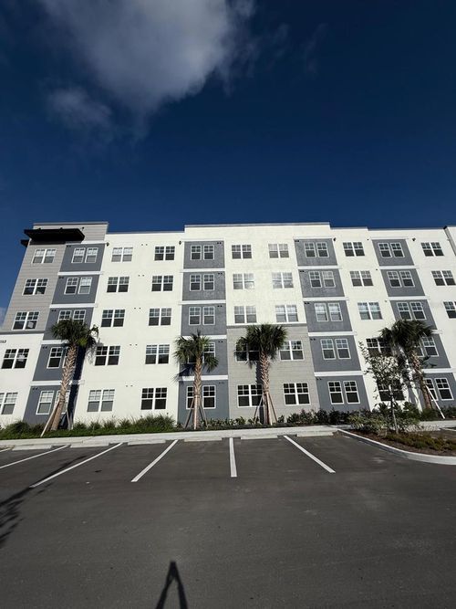 524-5579 Pga Blvd, ORLANDO, FL, 32839-3254 | Card Image