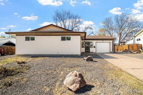 41 Loch Lomond Ln, Pueblo, CO, 81001-1729 | Card Image