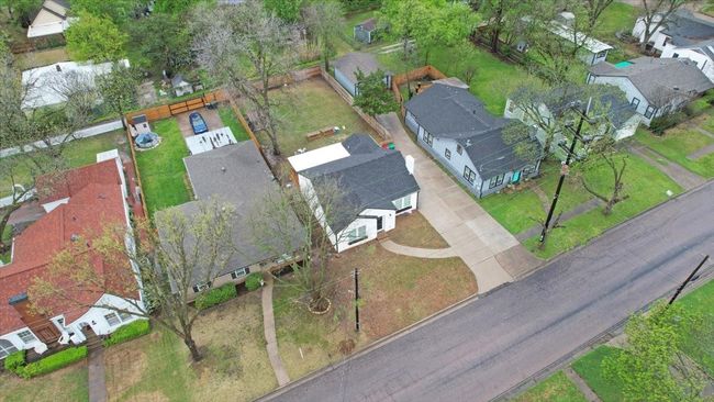 310 W Mcgee St, House other with 2 bedrooms, 2 bathrooms and null parking in Sherman TX | Image 30
