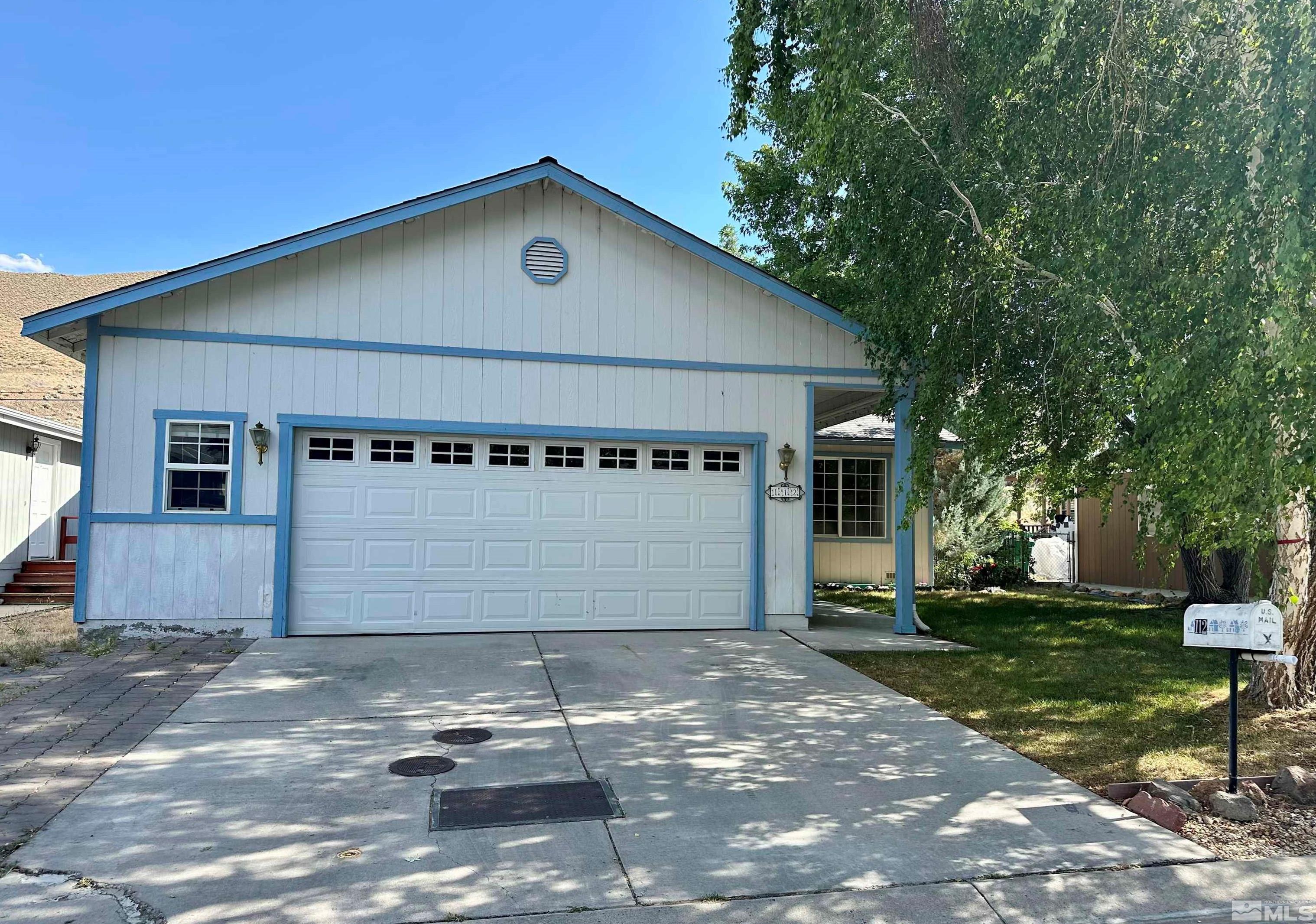 Ave DE LA Bleu DE Clair , Sparks, NV 89434