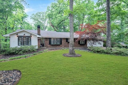 5592 Colton Dr, Sandy Springs, GA, 30342-1302 | Card Image