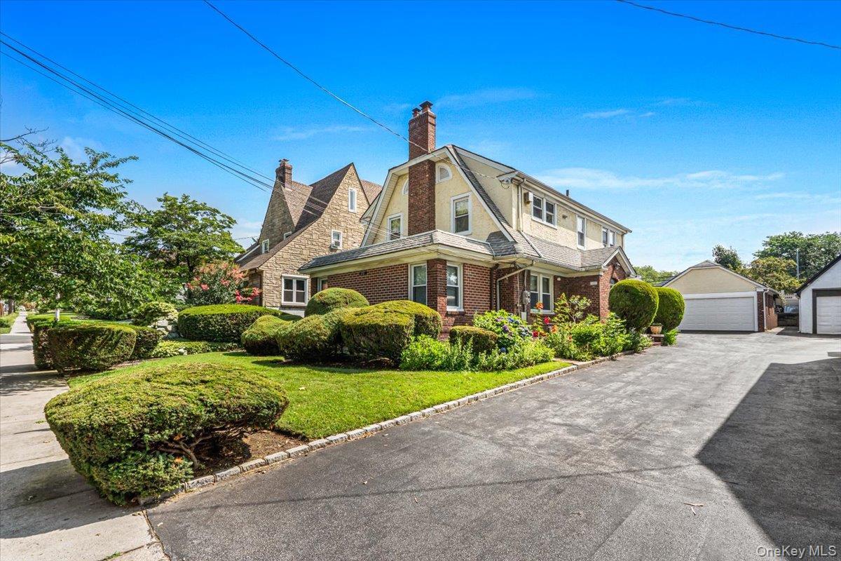 Residential Income in New York 3