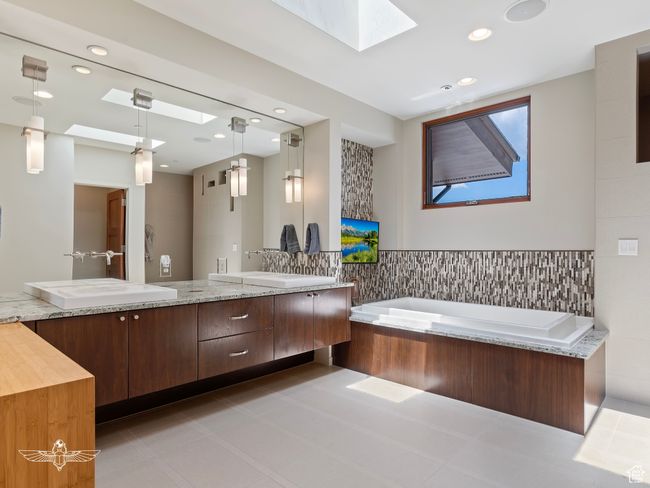 6639 Chaparral Rd, House other with 5 bedrooms, 8 bathrooms and 8 parking in Huntsville UT | Image 31