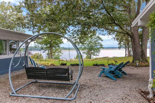 439 Bluff Rd, Big Sandy, TN, 38221-4087 | Card Image