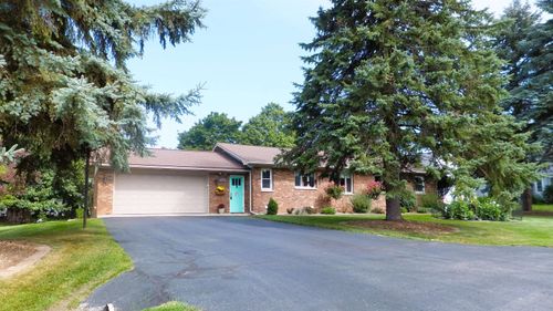 3229 Kirkridge Dr, Williamsburg, MI, 49690-9404 | Card Image