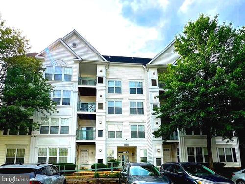 apt-401-15612 Everglade Ln, BOWIE, MD, 20716-2250 | Card Image