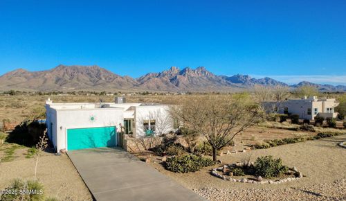 6446 Wagons East Trl, Las Cruces, NM, 88012-6707 | Card Image