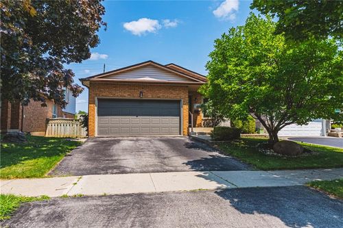 2206 Donald Rd, Burlington, ON, L7M3R9 | Card Image